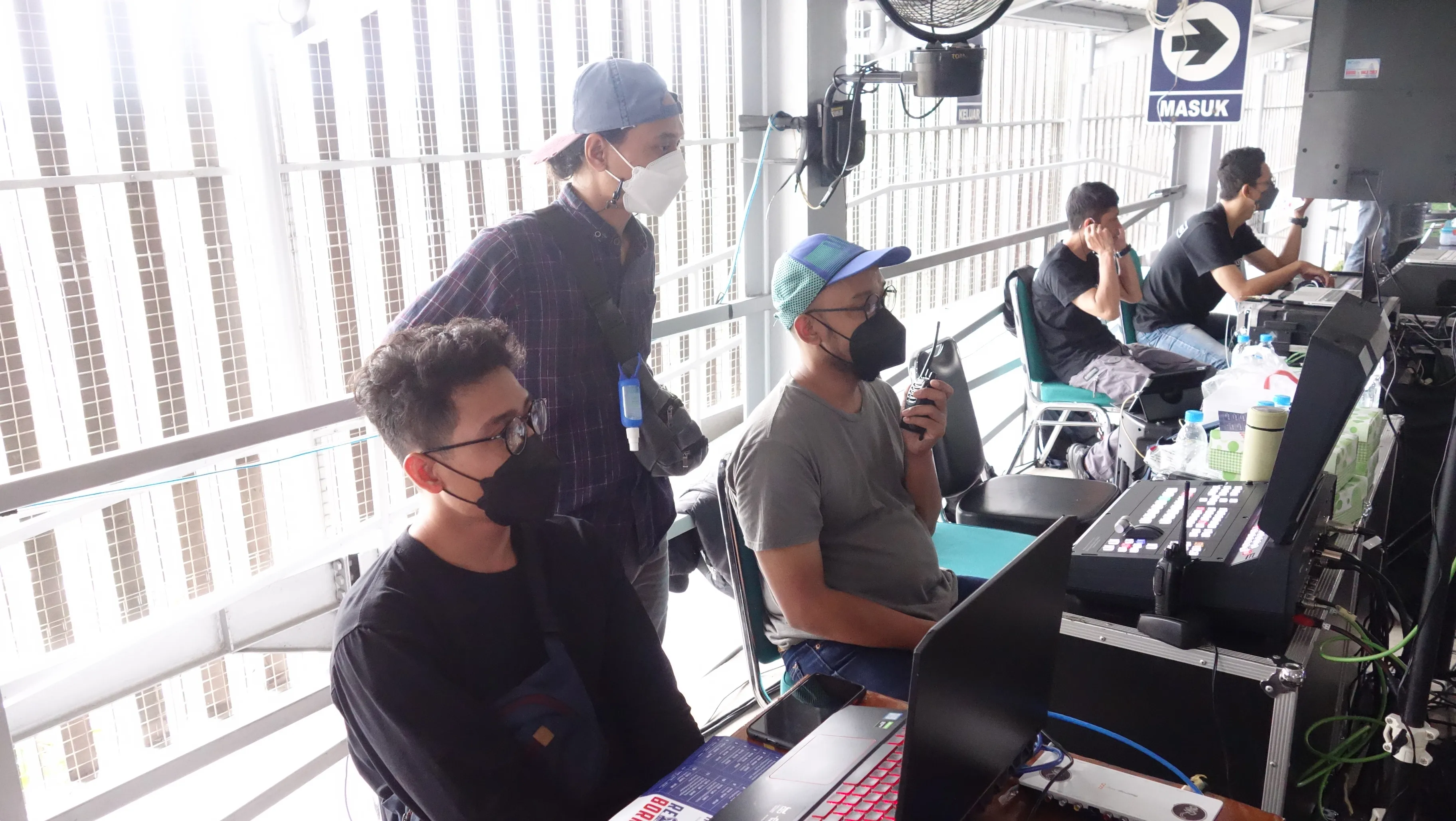Crew Switcher Operation